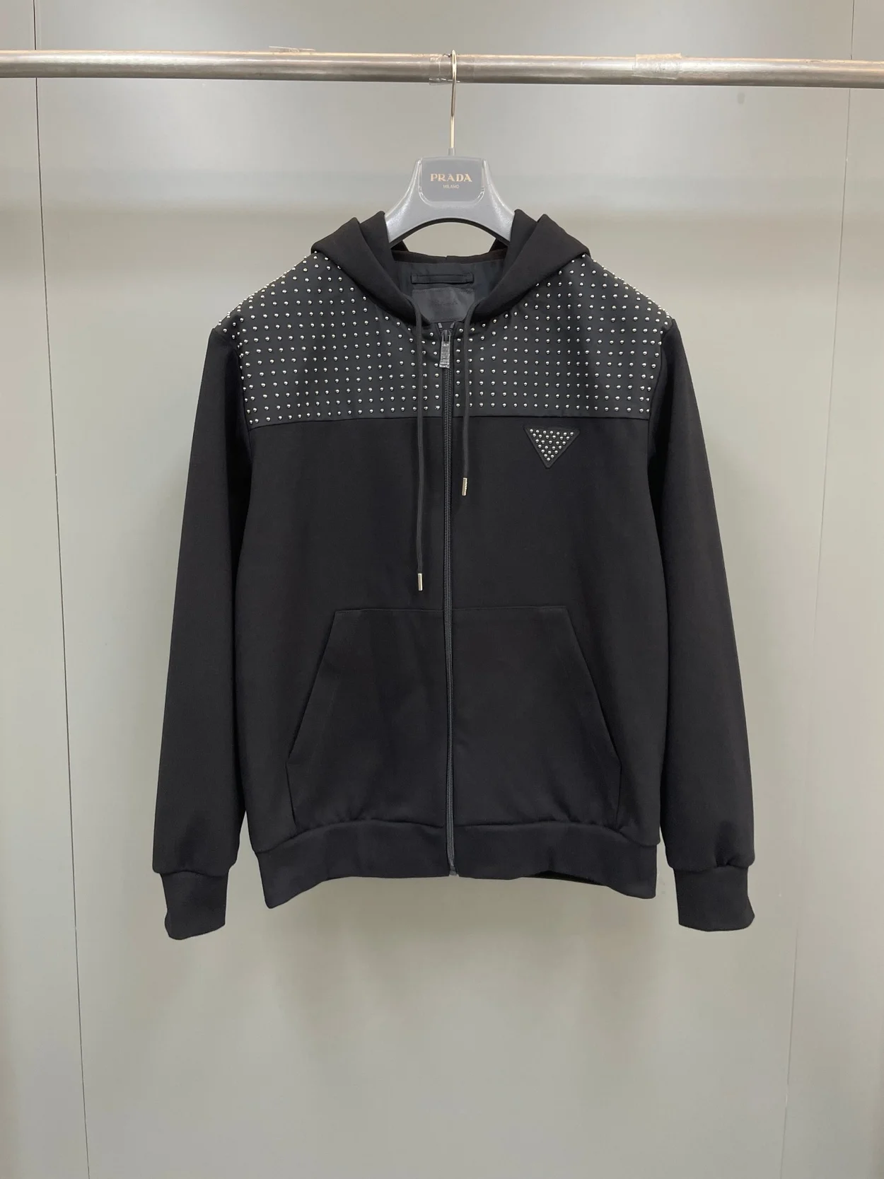 프라다 스터드 패브릭 후드 집업