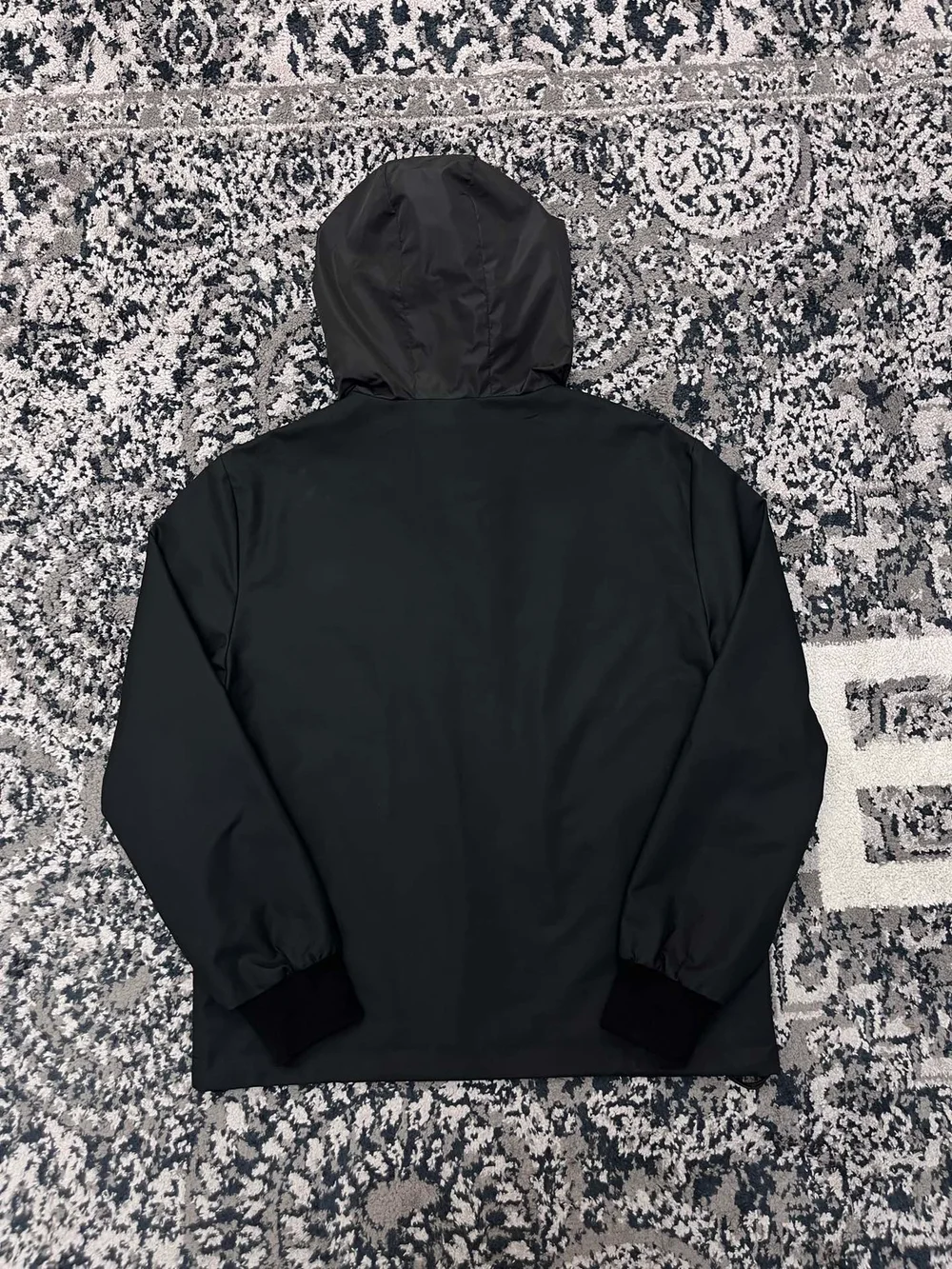 프라다 삼각로고 리나일론 후드 자켓