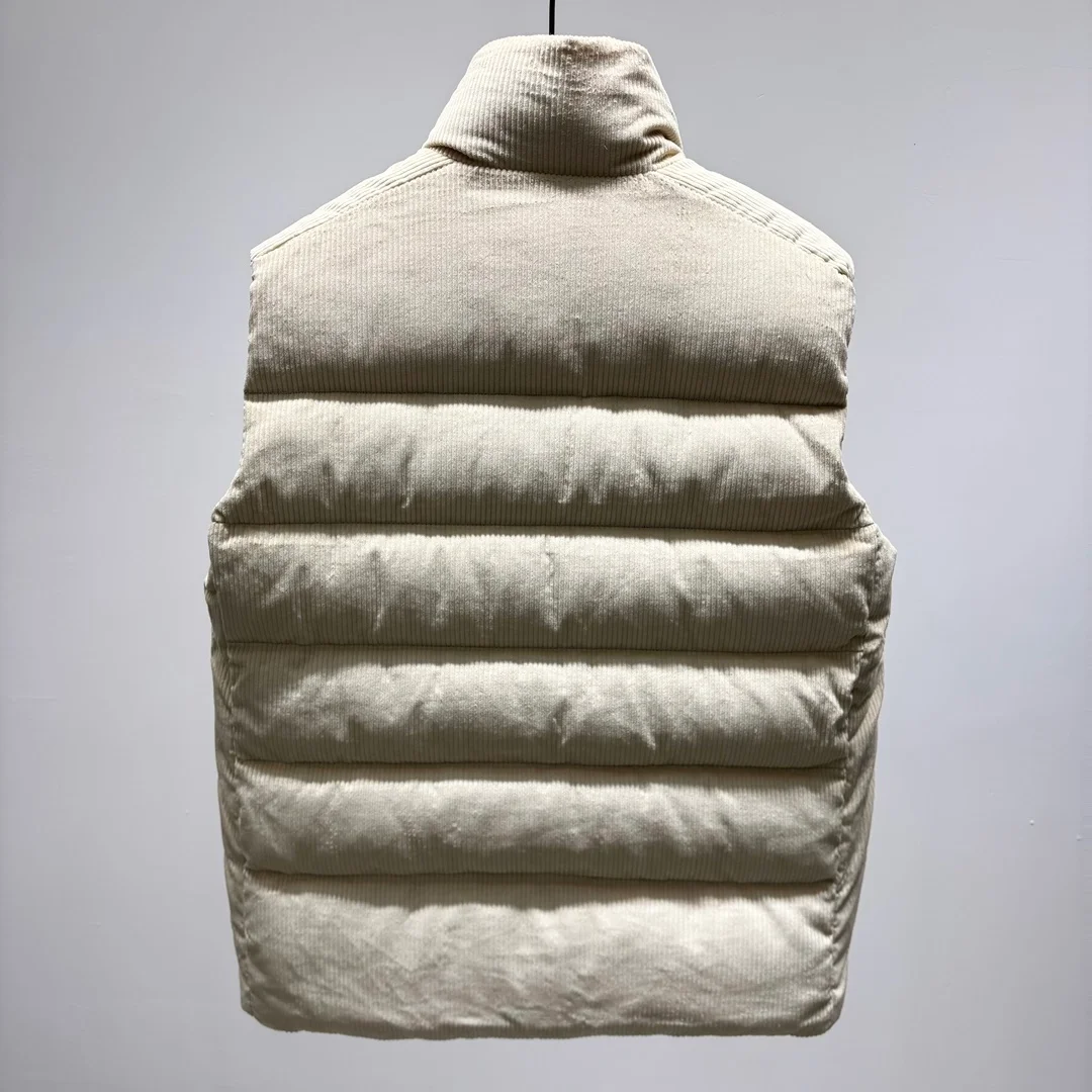 프라다 코듀로이 다운 패딩 베스트 아이보리