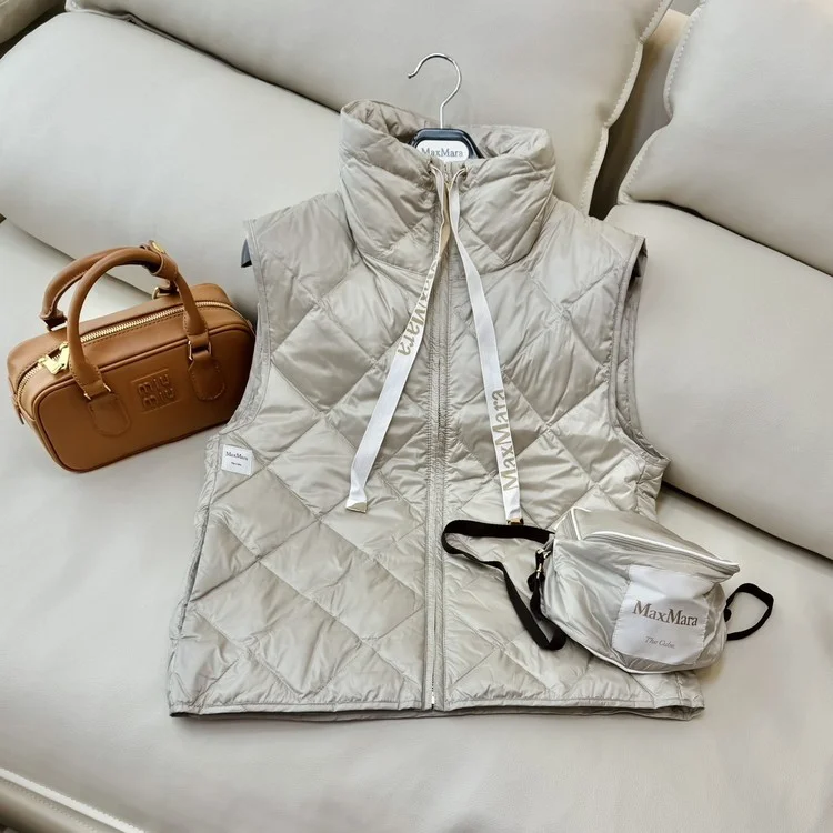 막스마라 더 큐브 다운 베스트