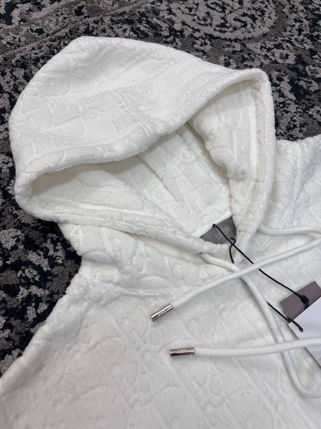 디올 오블리크 릴렉스 핏 후드 화이트