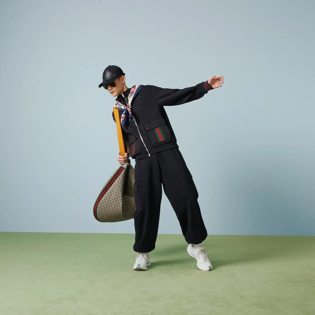 구찌 웹 디테일 코튼 후드