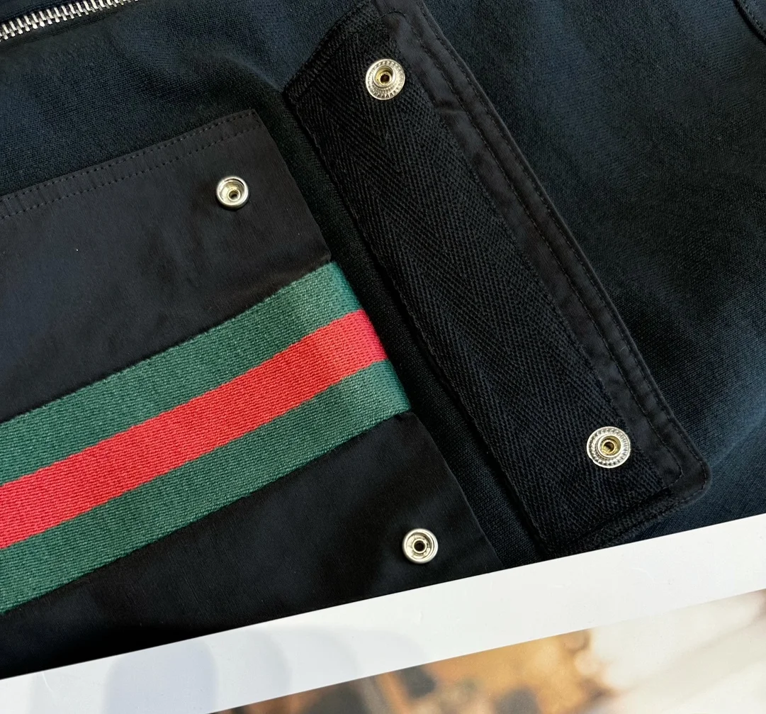 구찌 웹 디테일 코튼 후드