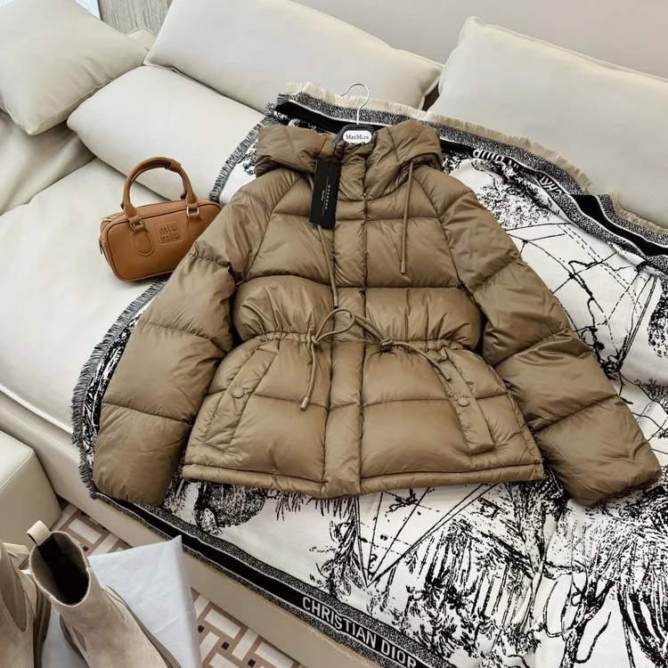 막스마라 위켄드 다운 재킷