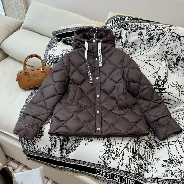 막스마라 쇼트 다운 재킷