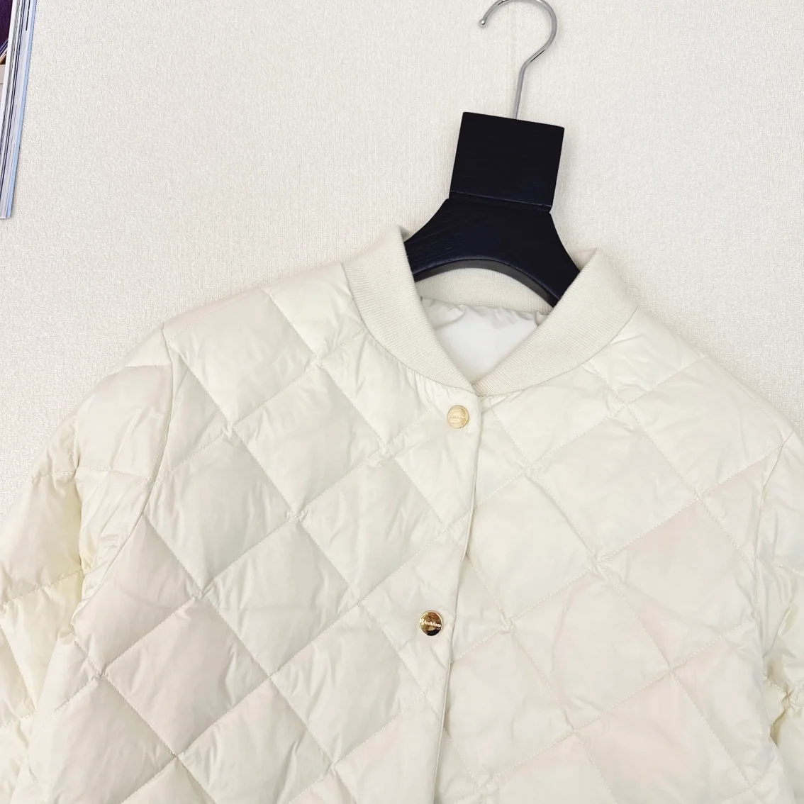 막스마라 비소프트 리버시블 패딩 자켓