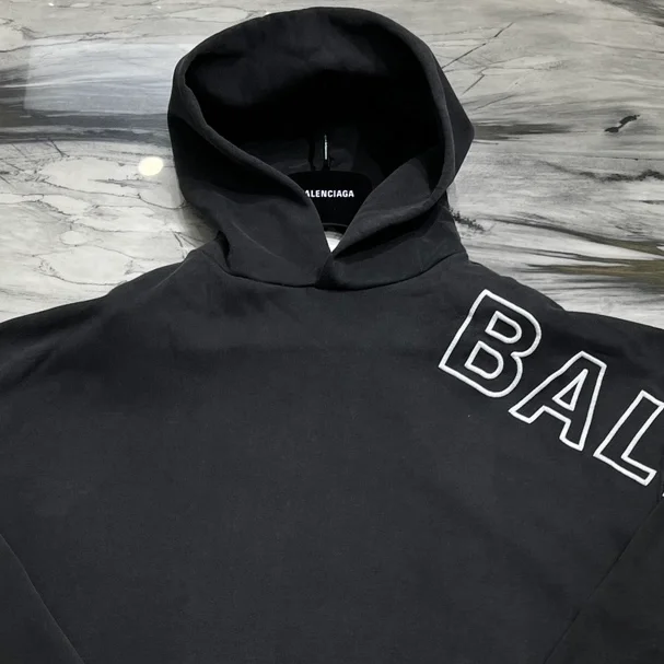 발렌시아가 엠브로이드 코튼 후드