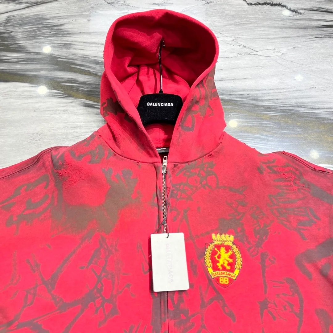 발렌시아가 스케이터 집업 후드 레드