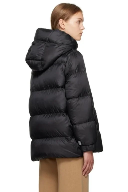 막스마라 큐브 퀄팅 다운 자켓