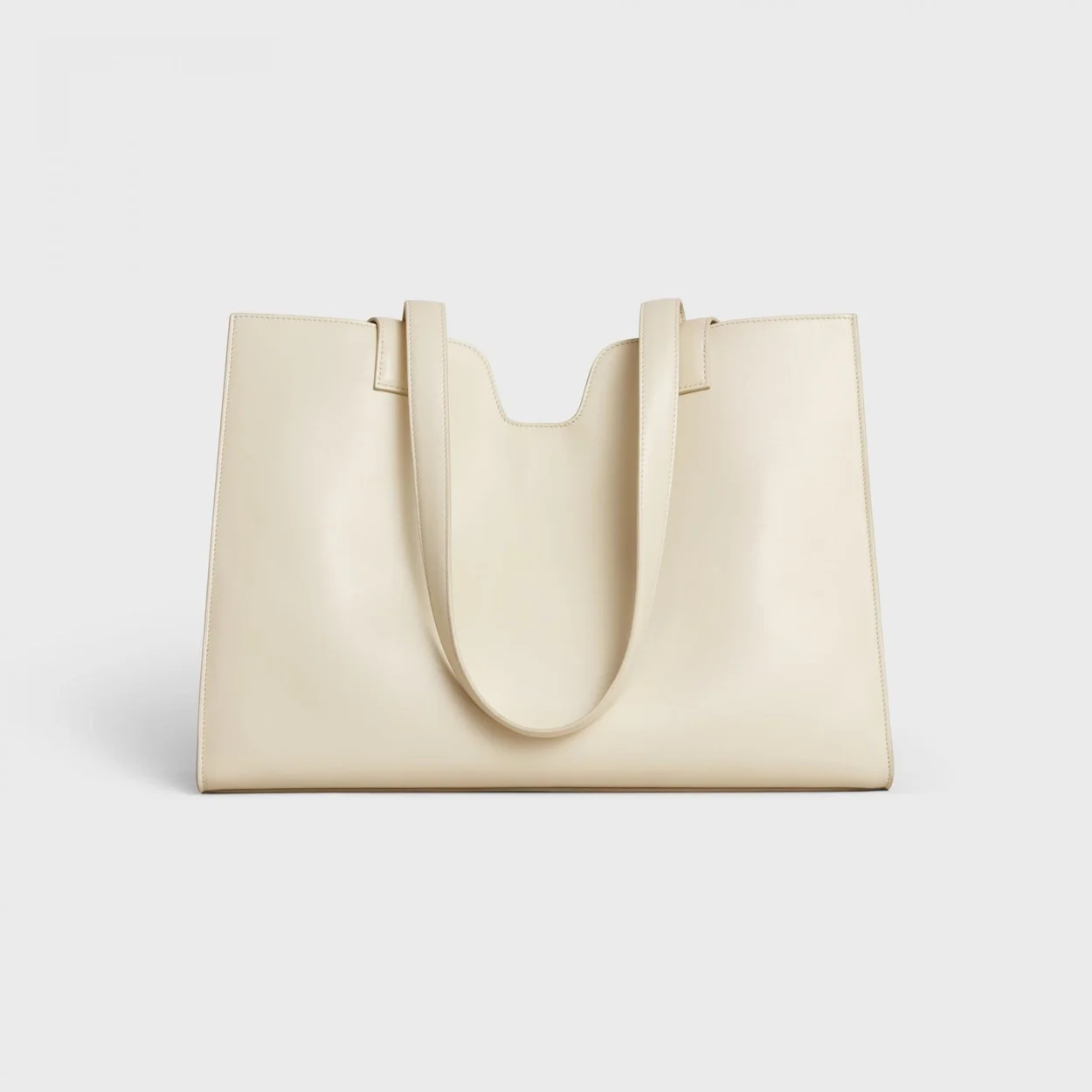 셀린느 카바스 16 백 라임스톤