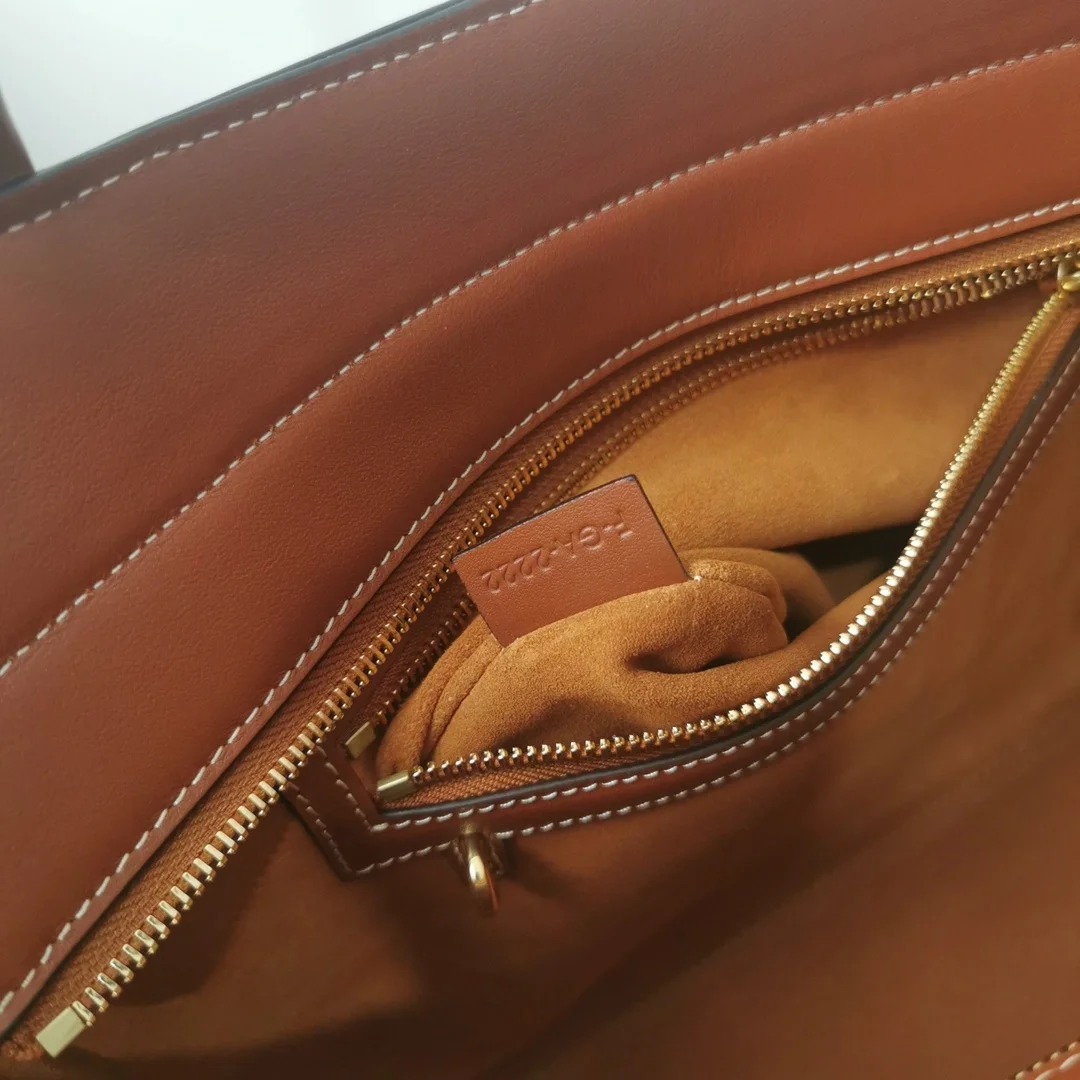 셀린느 카바스 부르주아 백 탠