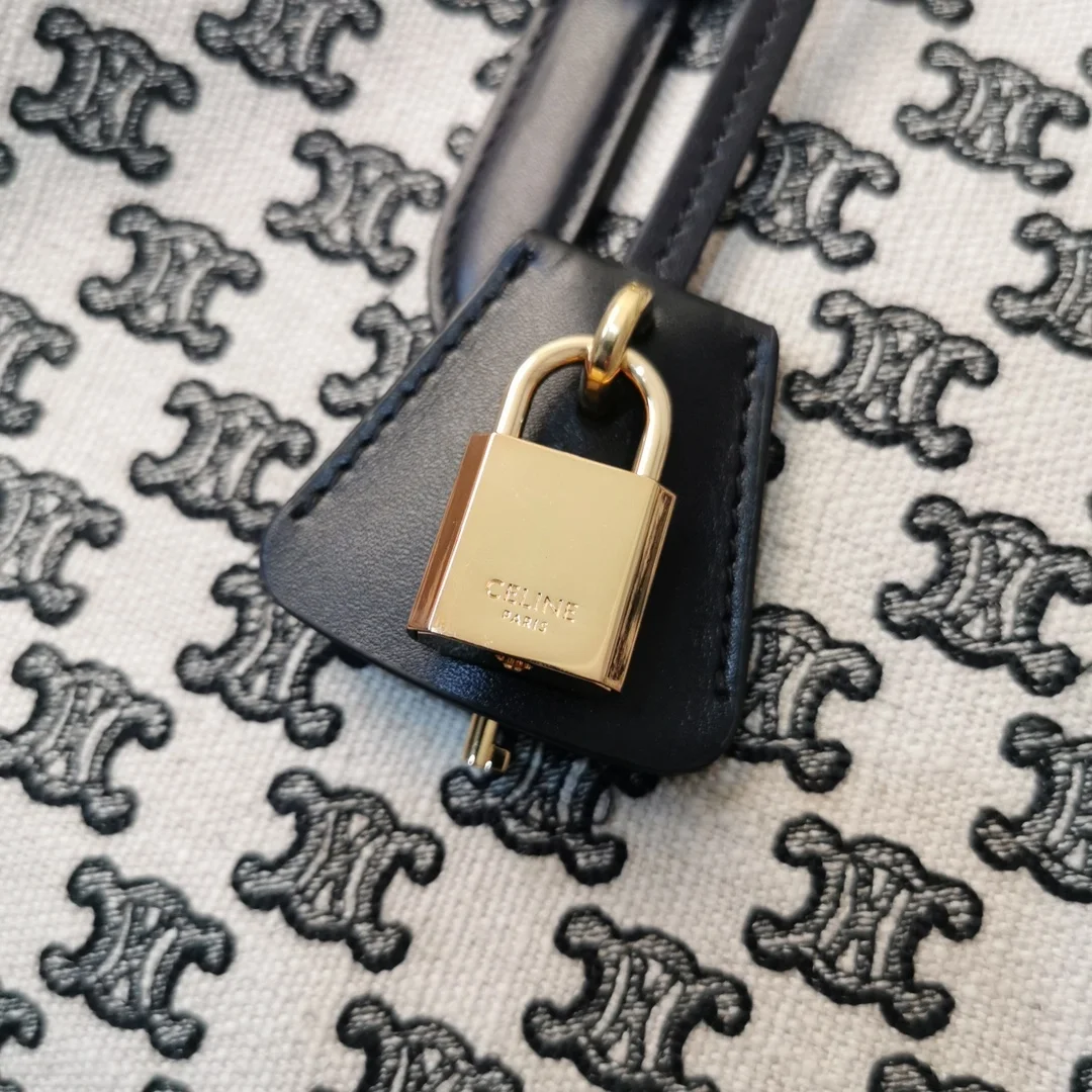 셀린느 미니 호리존탈 카바스백 블랙