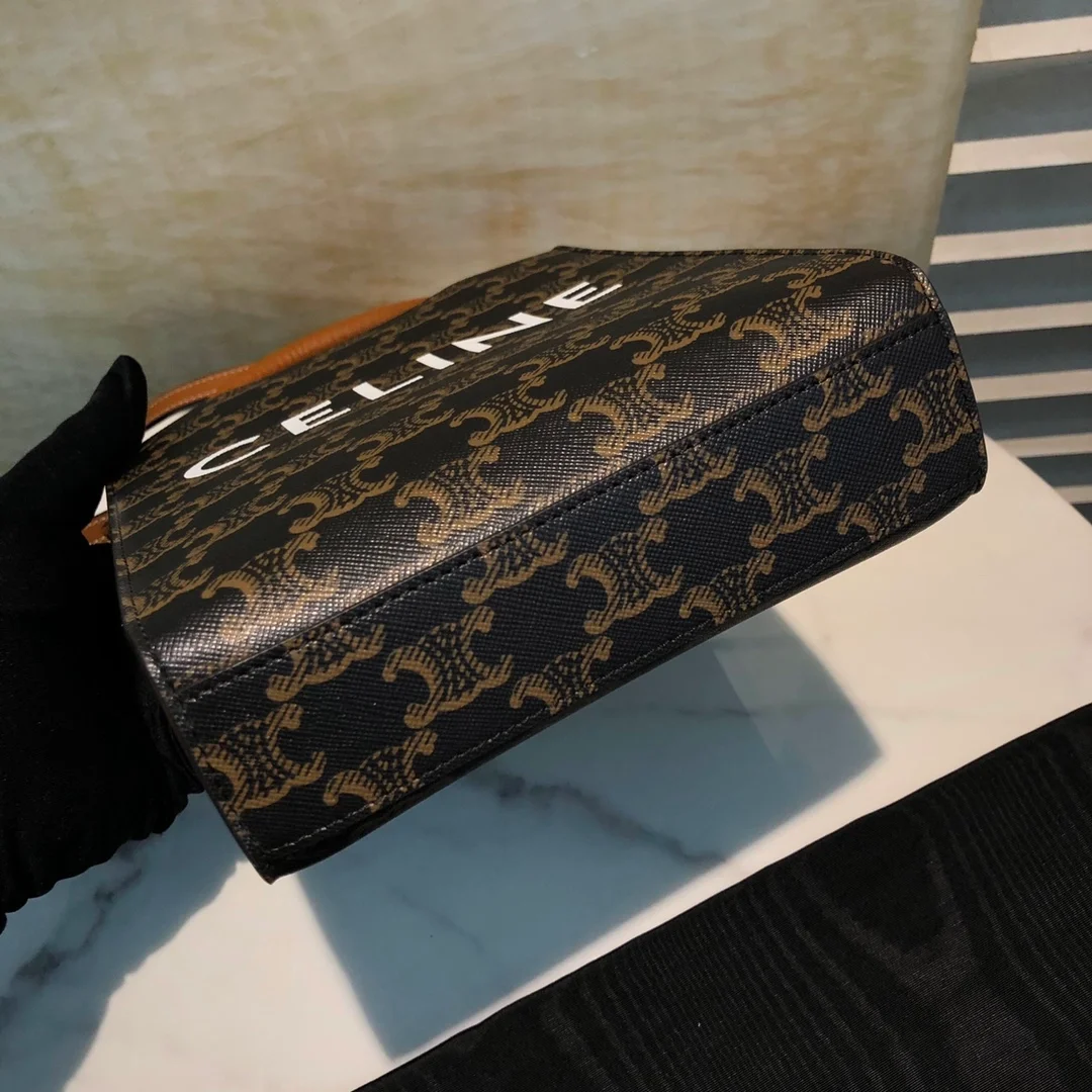 셀린느 미니 버티컬 카바스 백 탠