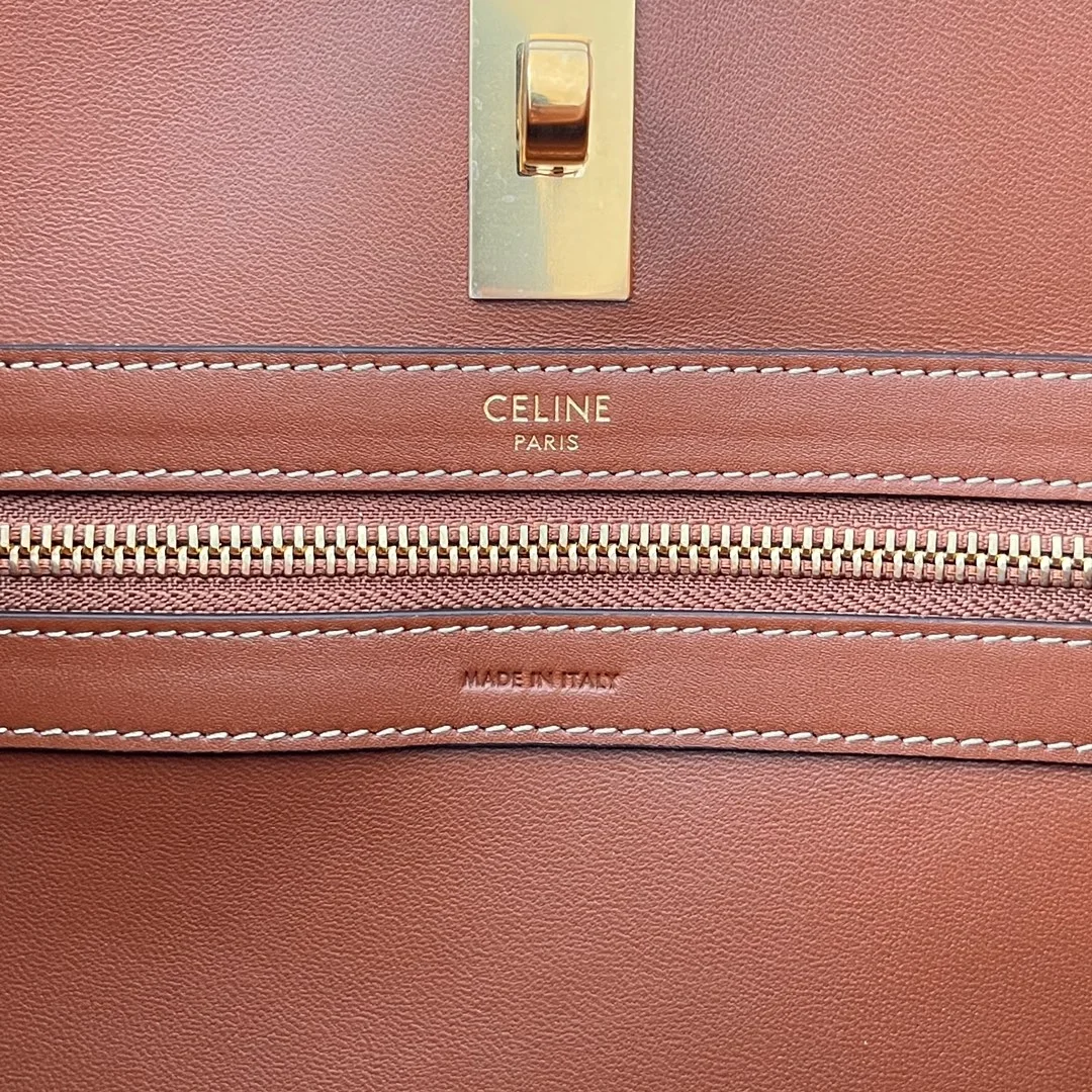 셀린느 카바스 16 백 브라운