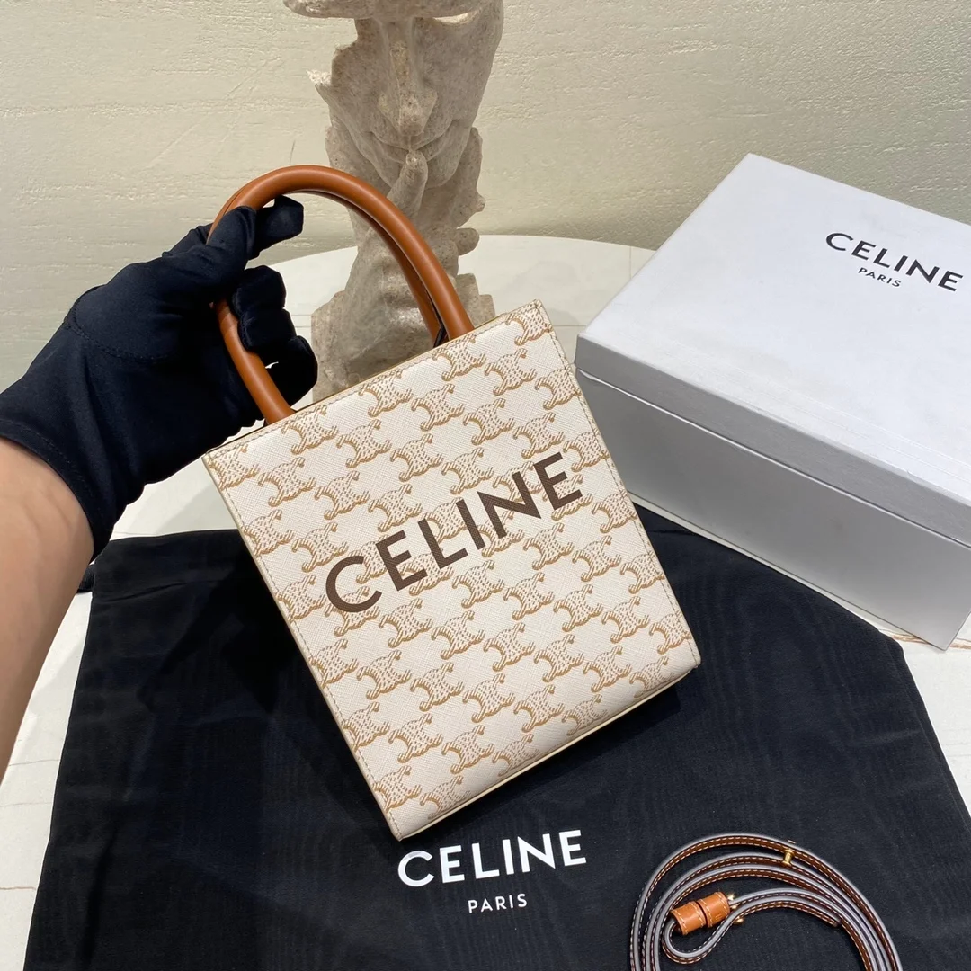 셀린느 미니 버티컬 카바스 백 화이트 탠