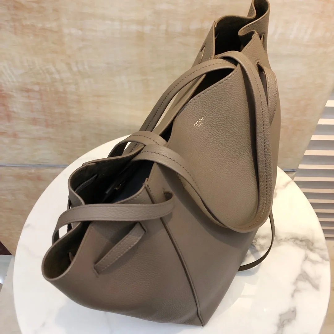 셀린느 스몰 카바스 팬텀 백 카키