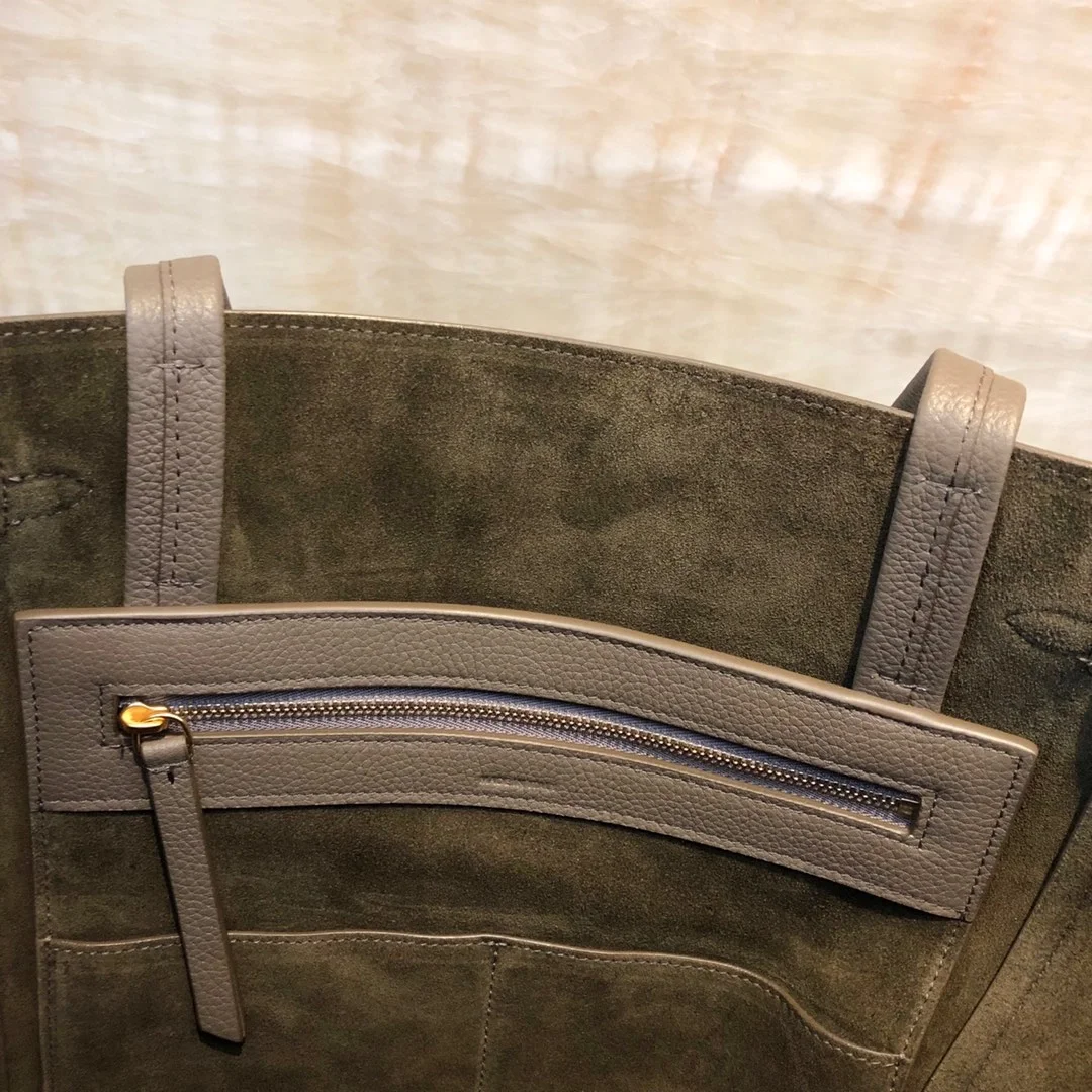 셀린느 스몰 카바스 팬텀 백 카키