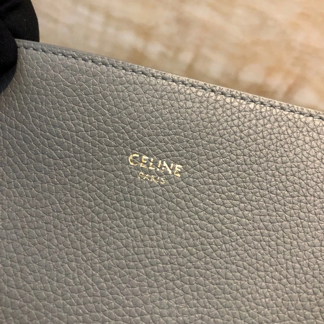 셀린느 스몰 카바스 팬텀 백 그레이