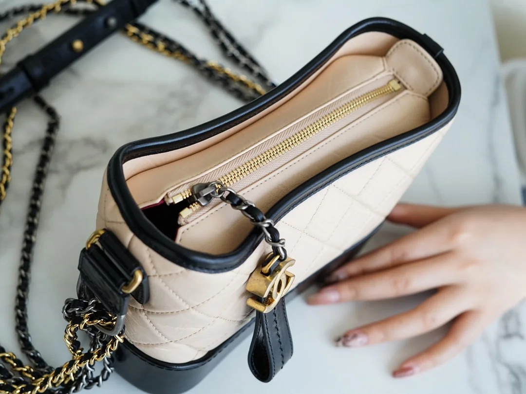 샤넬 가브리엘 스몰 호보백 살구