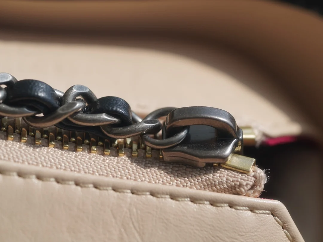 샤넬 가브리엘 스몰 호보백 살구