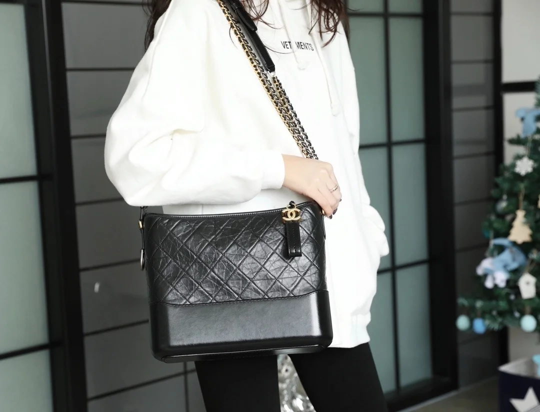 샤넬 가브리엘 호보백 라지