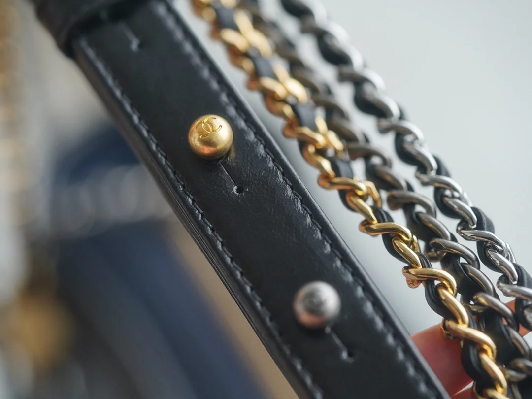 샤넬 가브리엘 스몰 호보백 블루