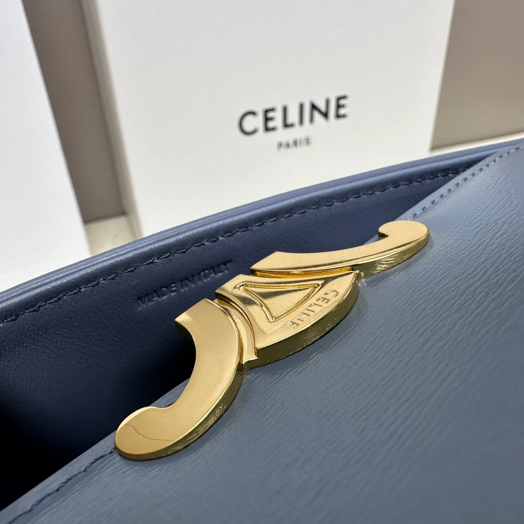 셀린느 틴 트리옹프 백 블루 그레이