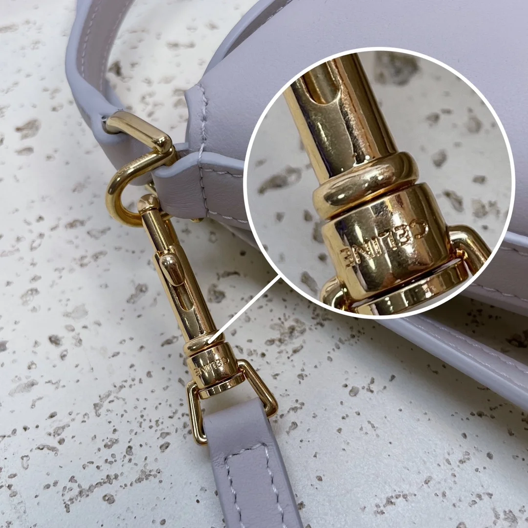 셀린느 미니 트리옹프 버킷백 라이트스톤