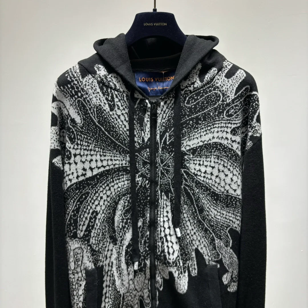 루이비통 x YK 사이키델릭 플라워 후드