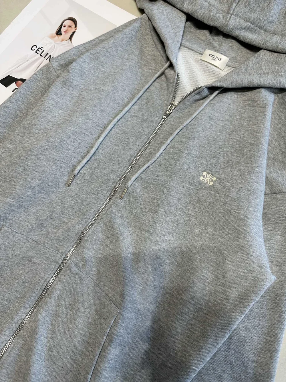 셀린느 트리옹프 코튼 후드 집업