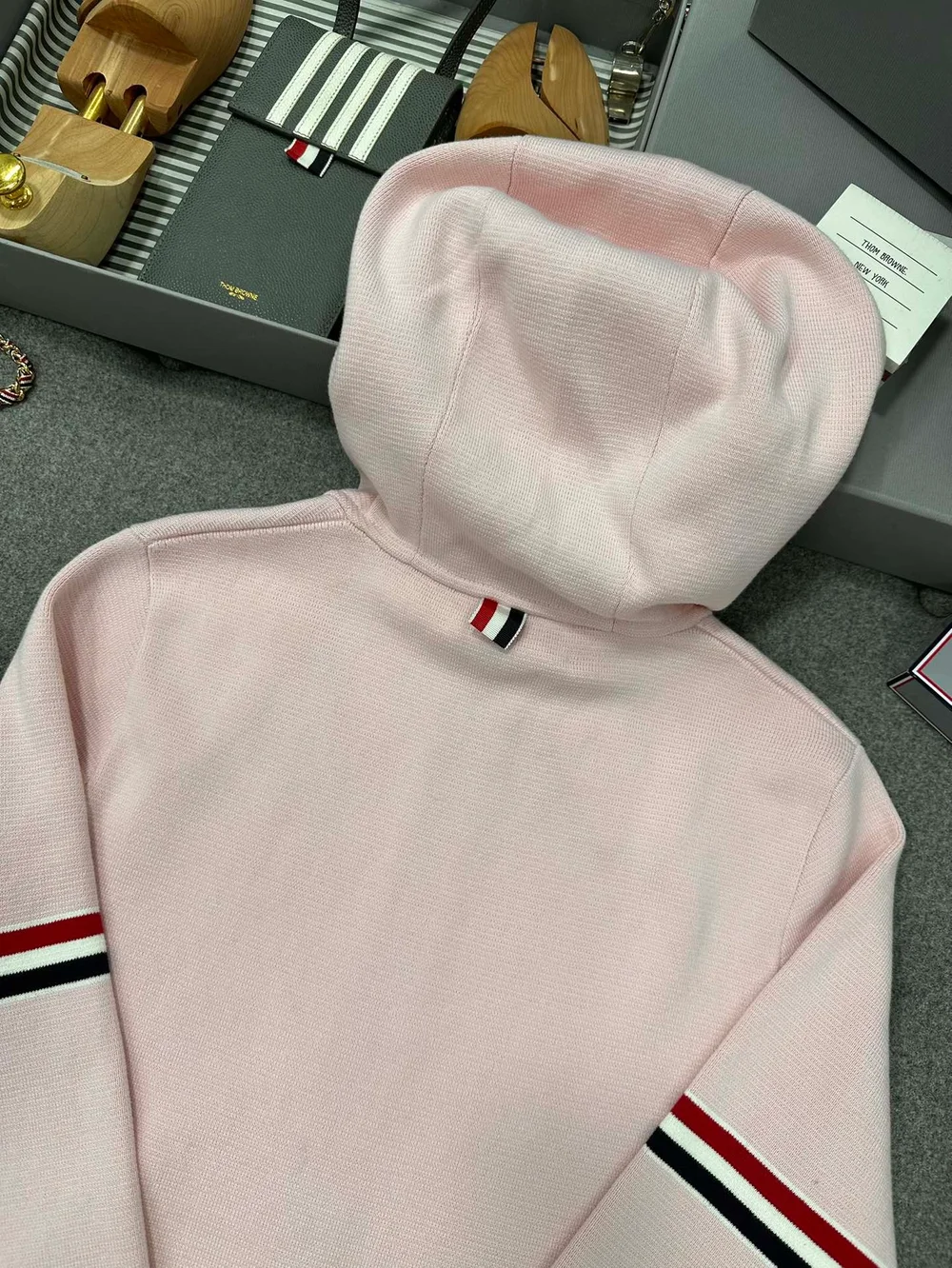 톰브라운 코튼 밀라노 암밴드 후디 핑크