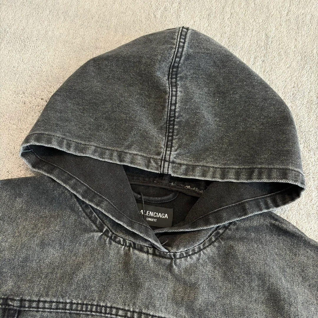 발렌시아가 디스트레스드 데님 후디