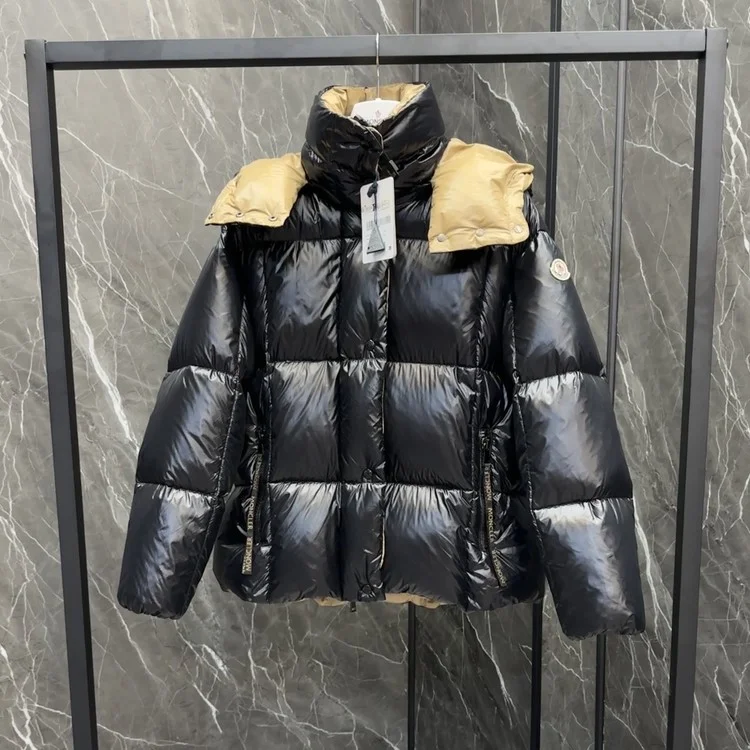 몽클레어 Parana 쇼트 다운 블랙