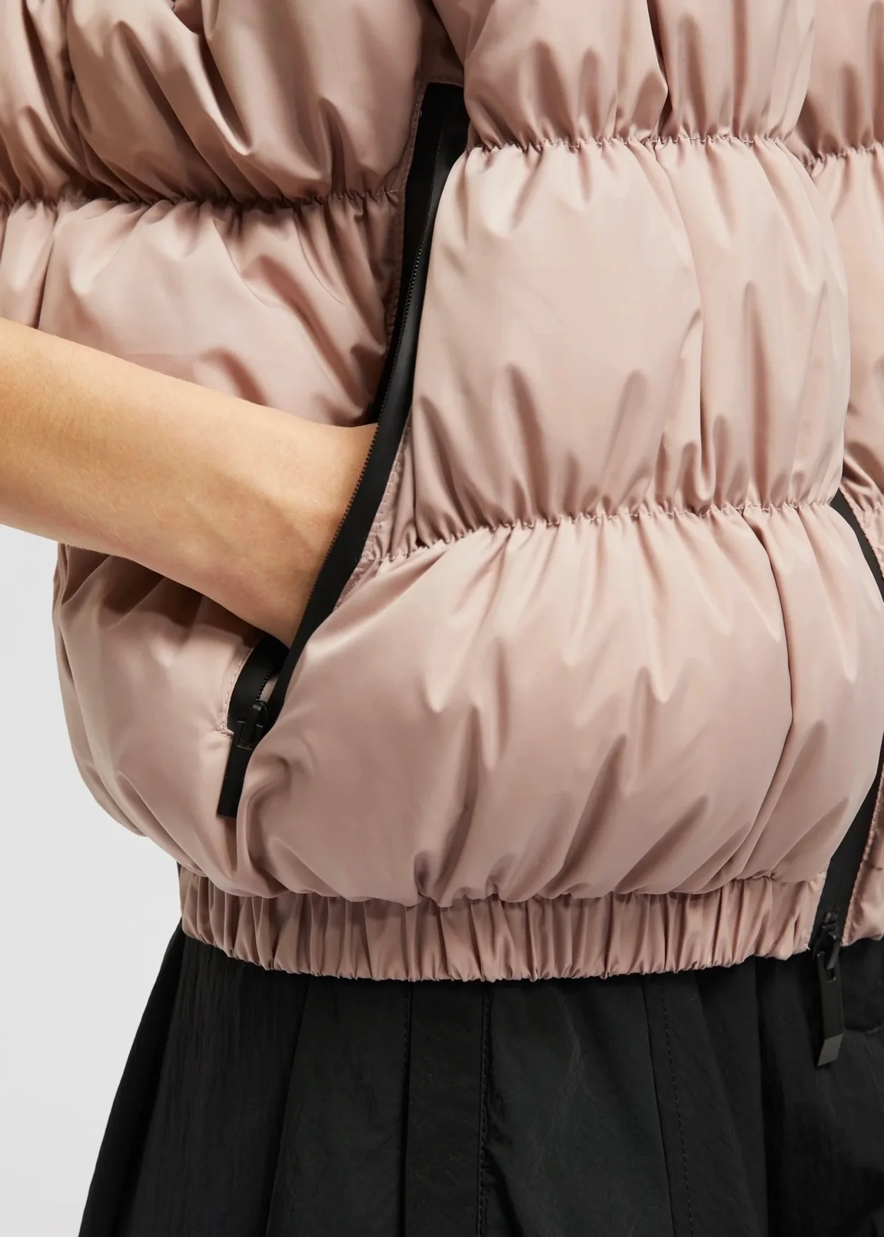 몽클레어 Apriate 다운 베스트