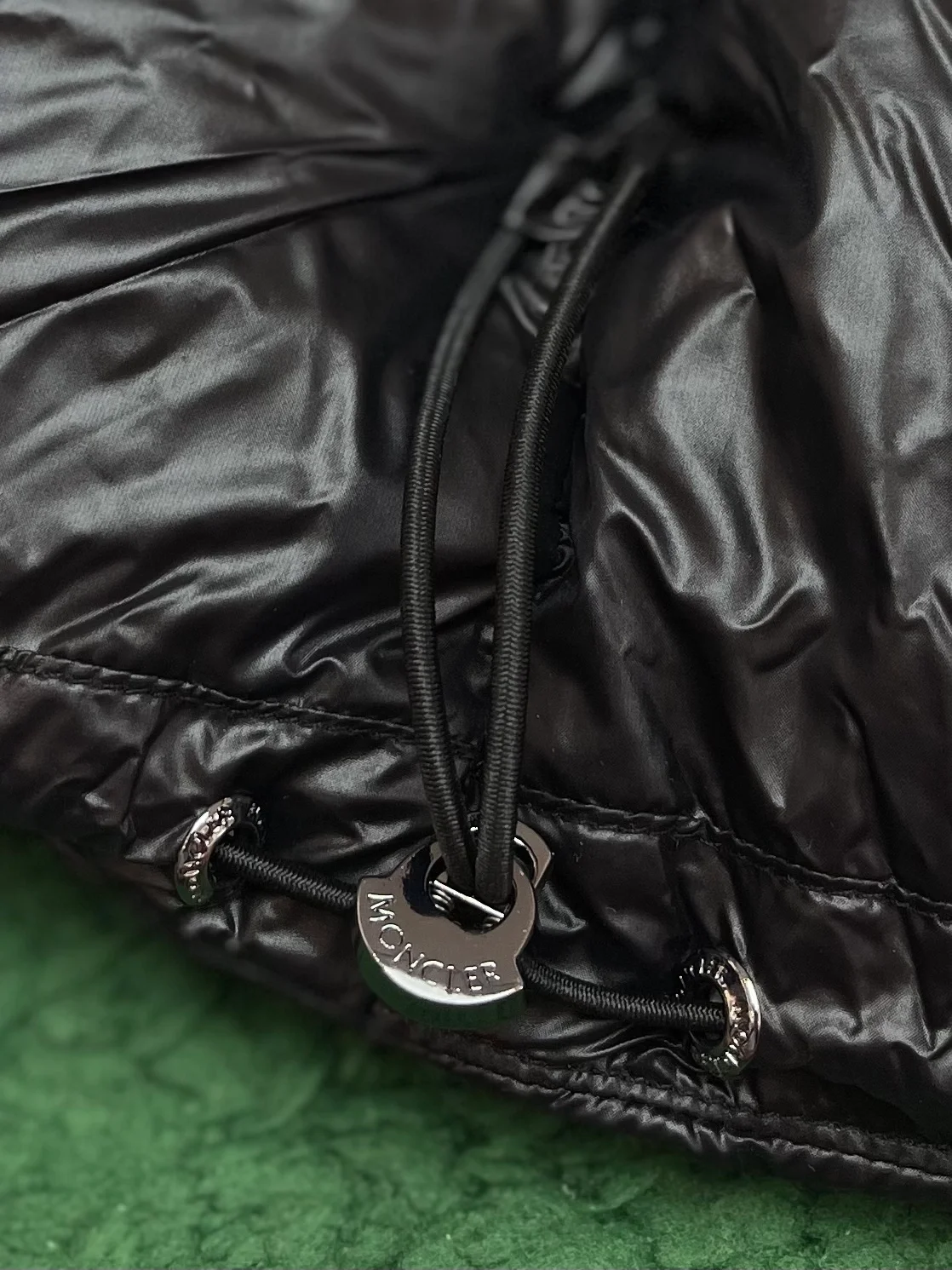 몽클레어 카베타즈 롱다운 재킷