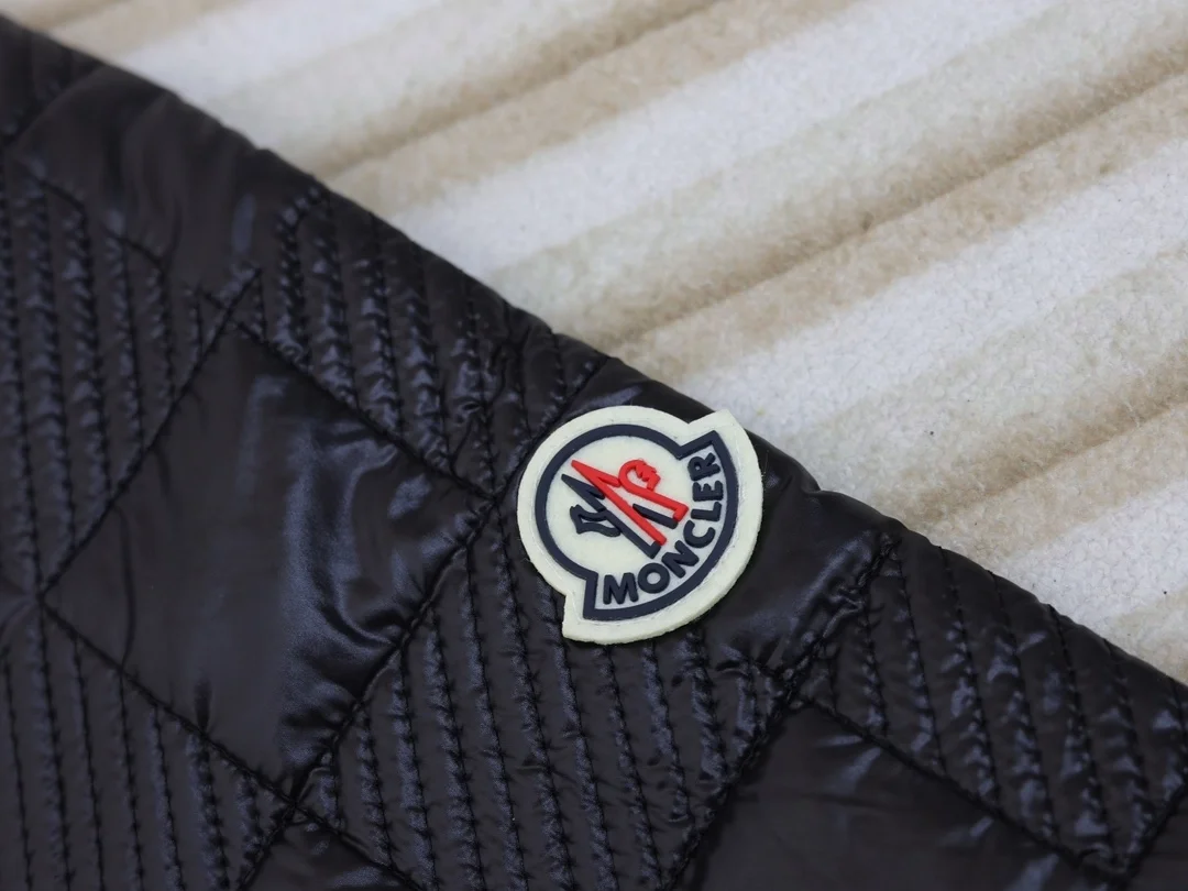 몽클레어 패딩 집업 셔츠