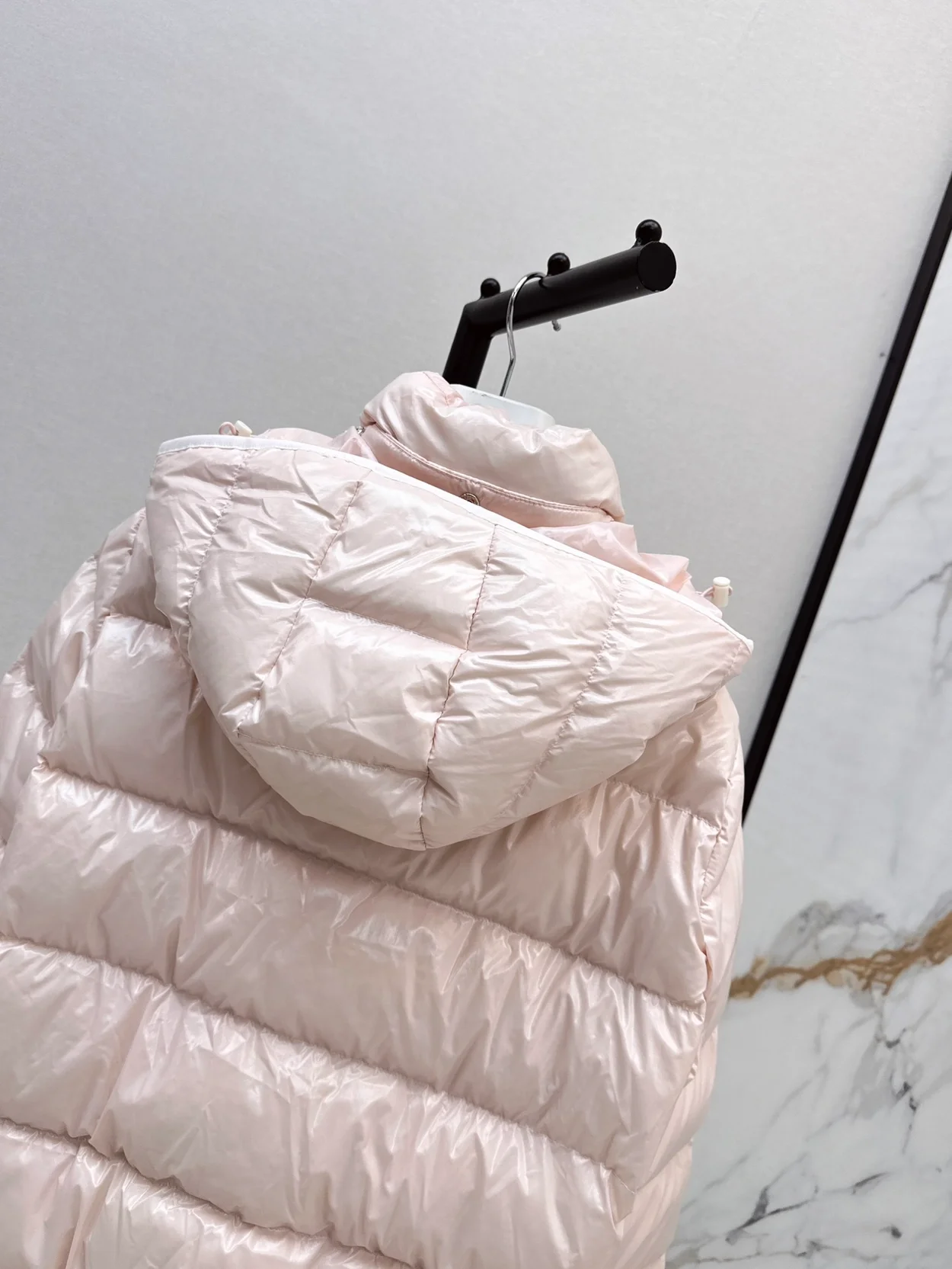 몽클레어 Andro 쇼트 다운 재킷