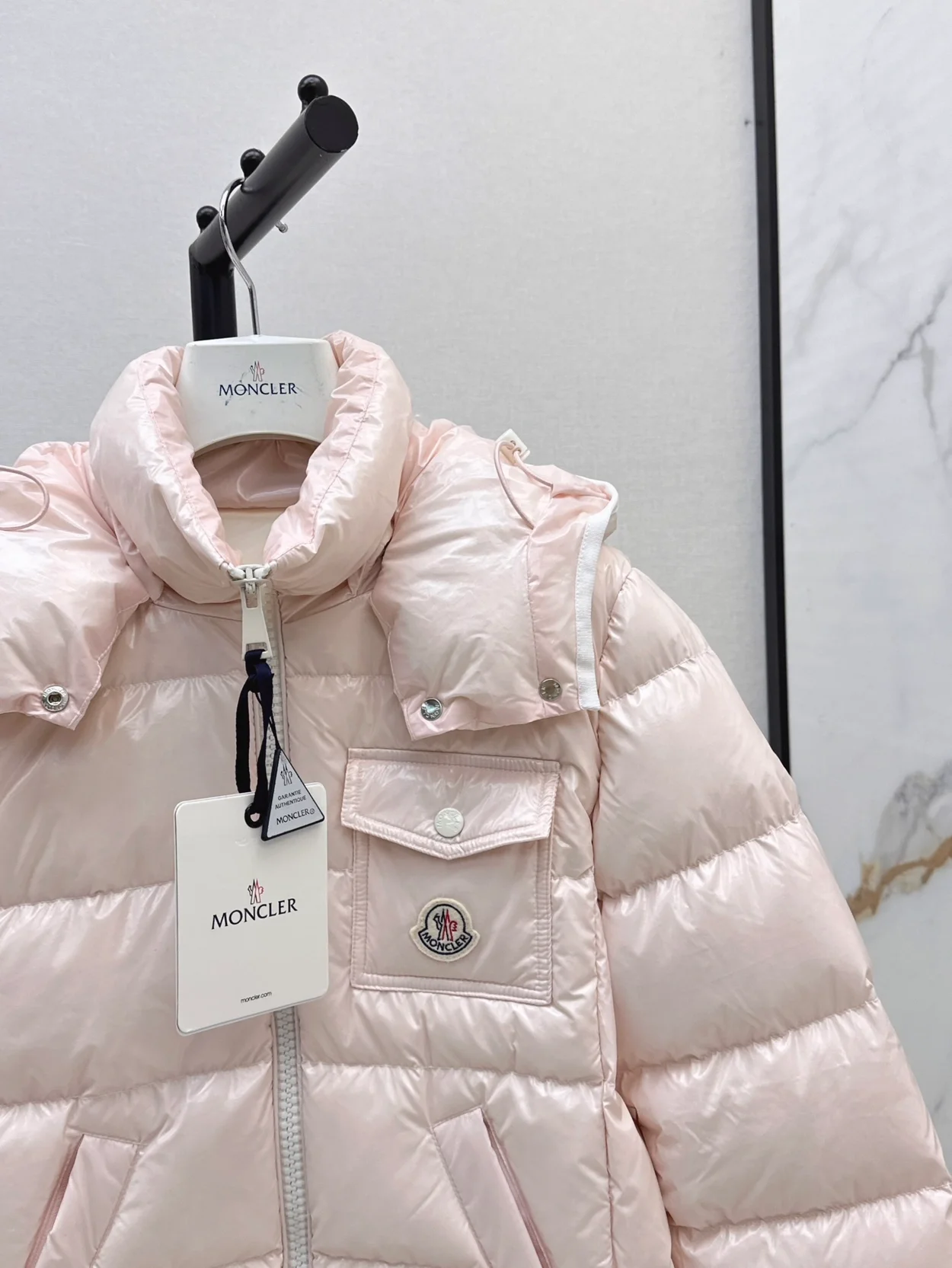 몽클레어 Andro 쇼트 다운 재킷