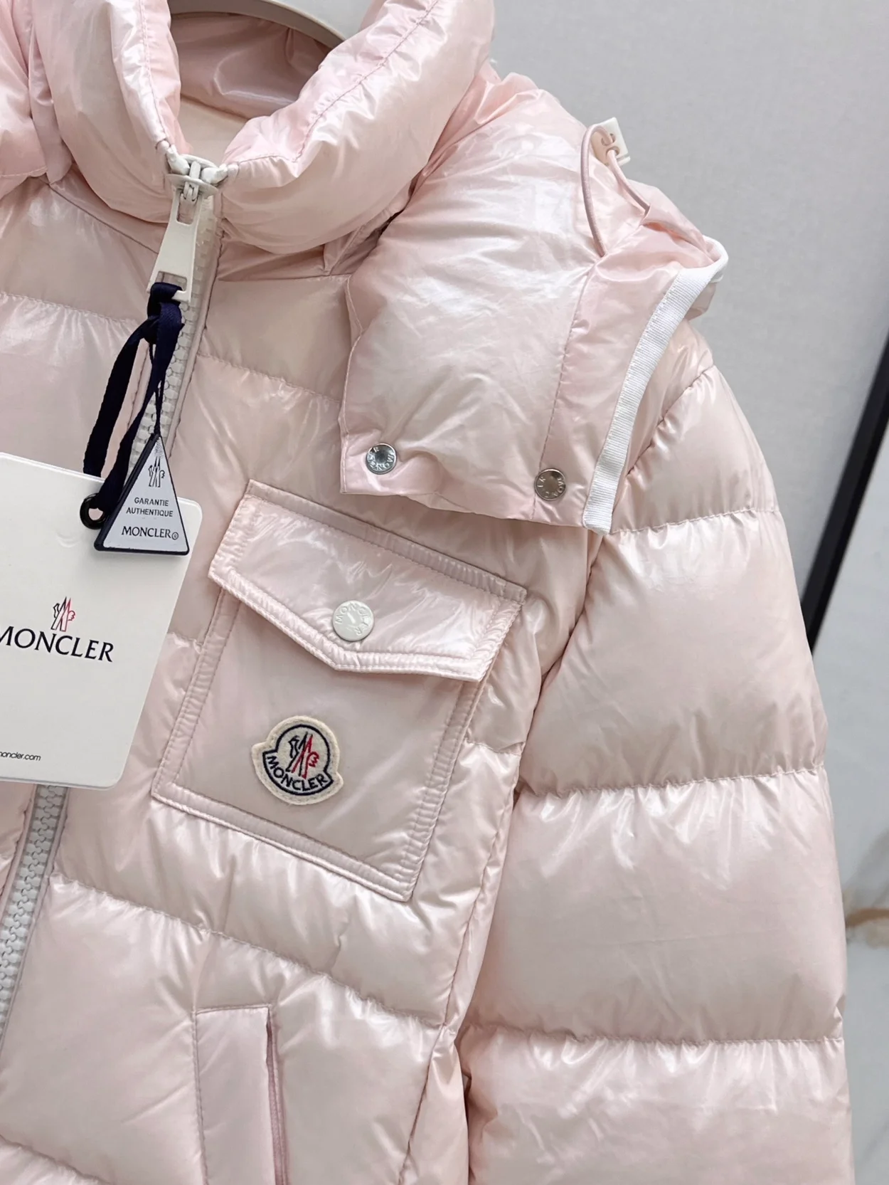 몽클레어 Andro 쇼트 다운 재킷