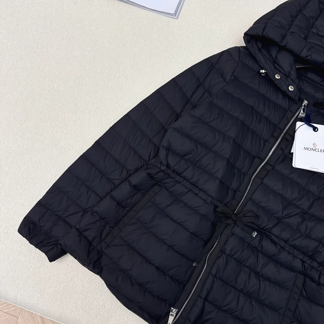 몽클레어 Raie 쇼트 다운 재킷