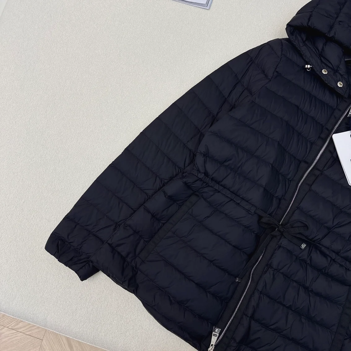 몽클레어 Raie 쇼트 다운 재킷