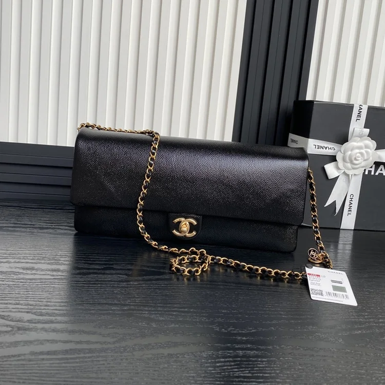 샤넬 맥시 클러치백 유광 그레인드 카프스킨 골드 32cm