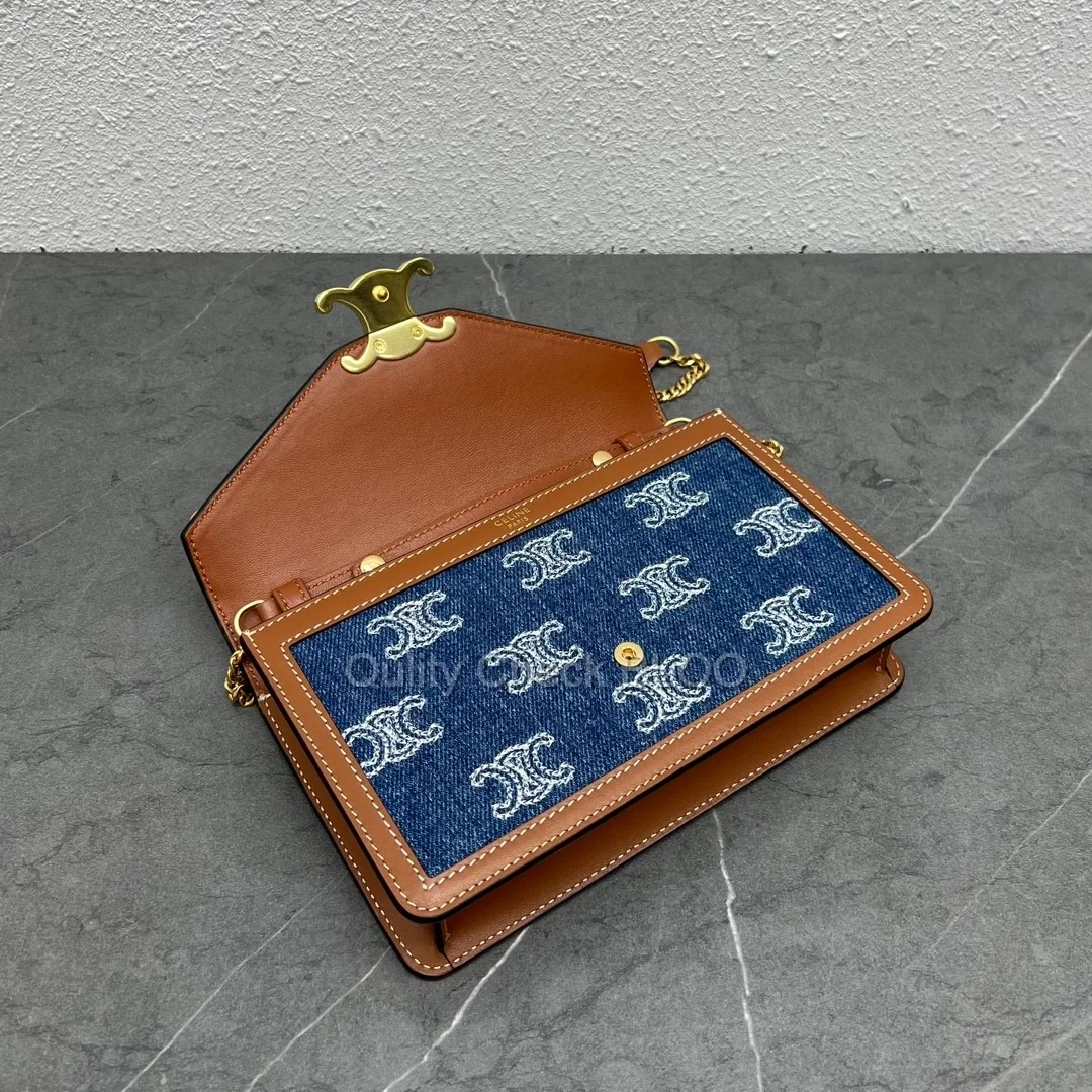 셀린느 트리옹프 데님 마고 체인 지갑