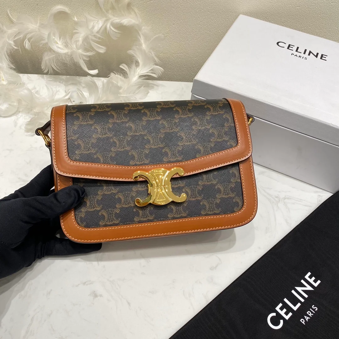 셀린느 트리옹페 탠버스 백 탠