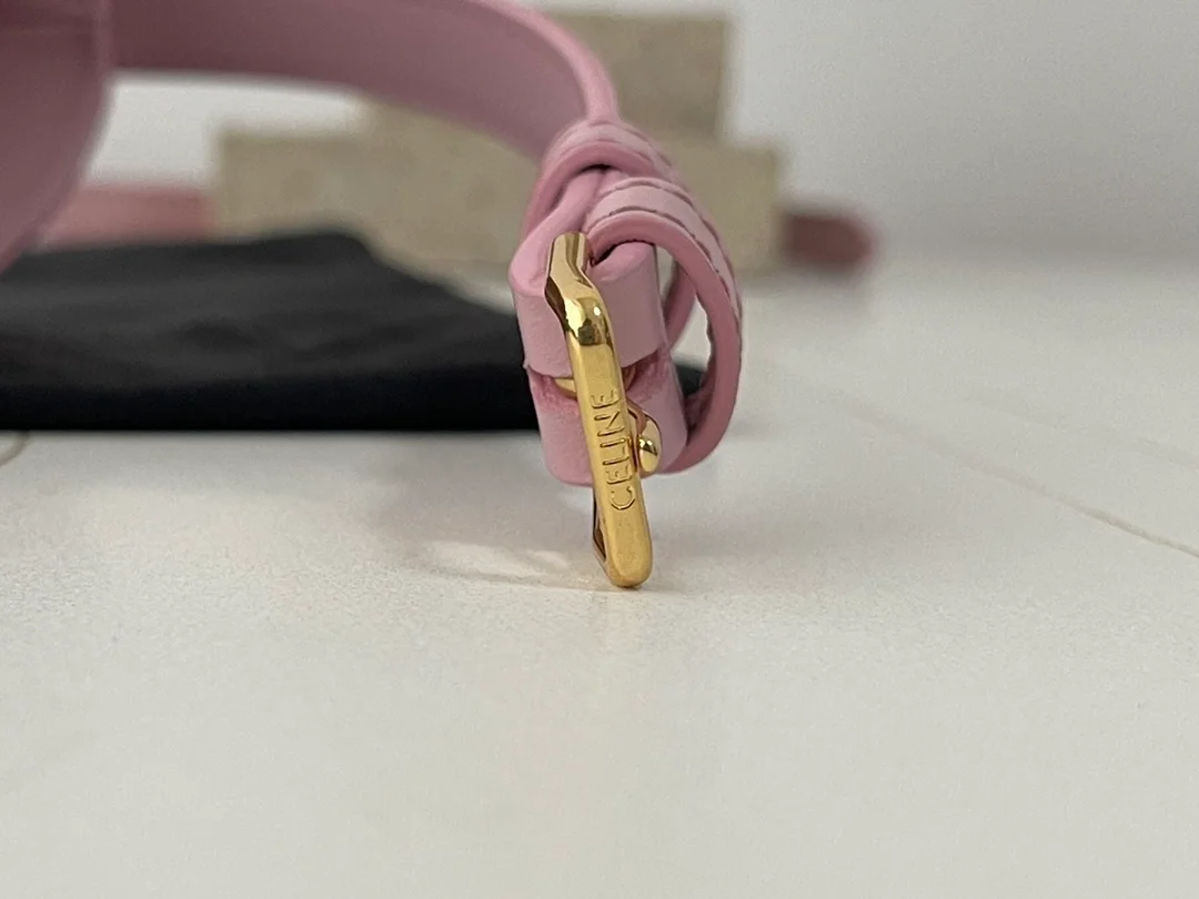 셀린느 퀴르 트리옹프 미니 버킷백 핑크