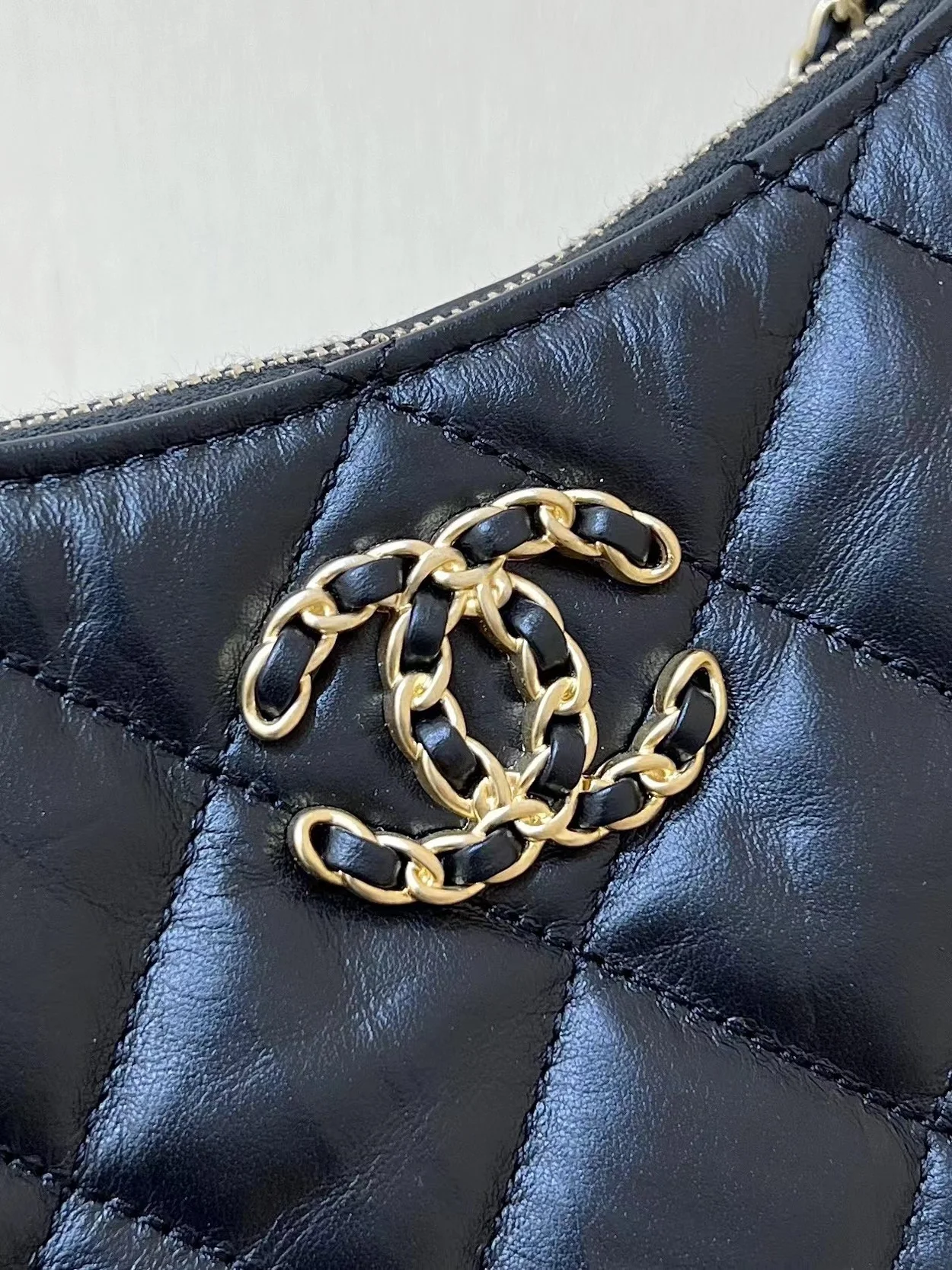 샤넬 19 호보백 미니 스몰