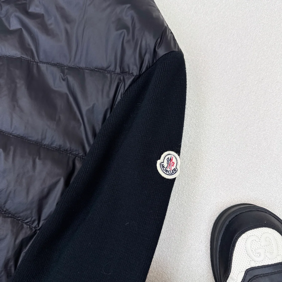 몽클레어 패딩 울 가디건