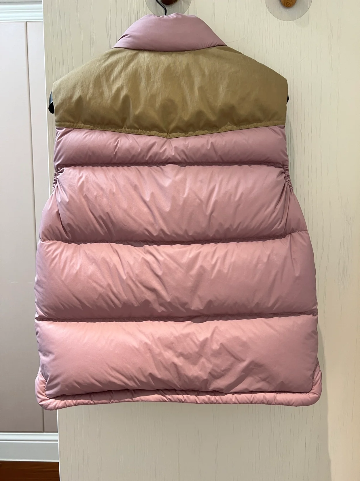 몽클레어 소라피스 다운 재킷