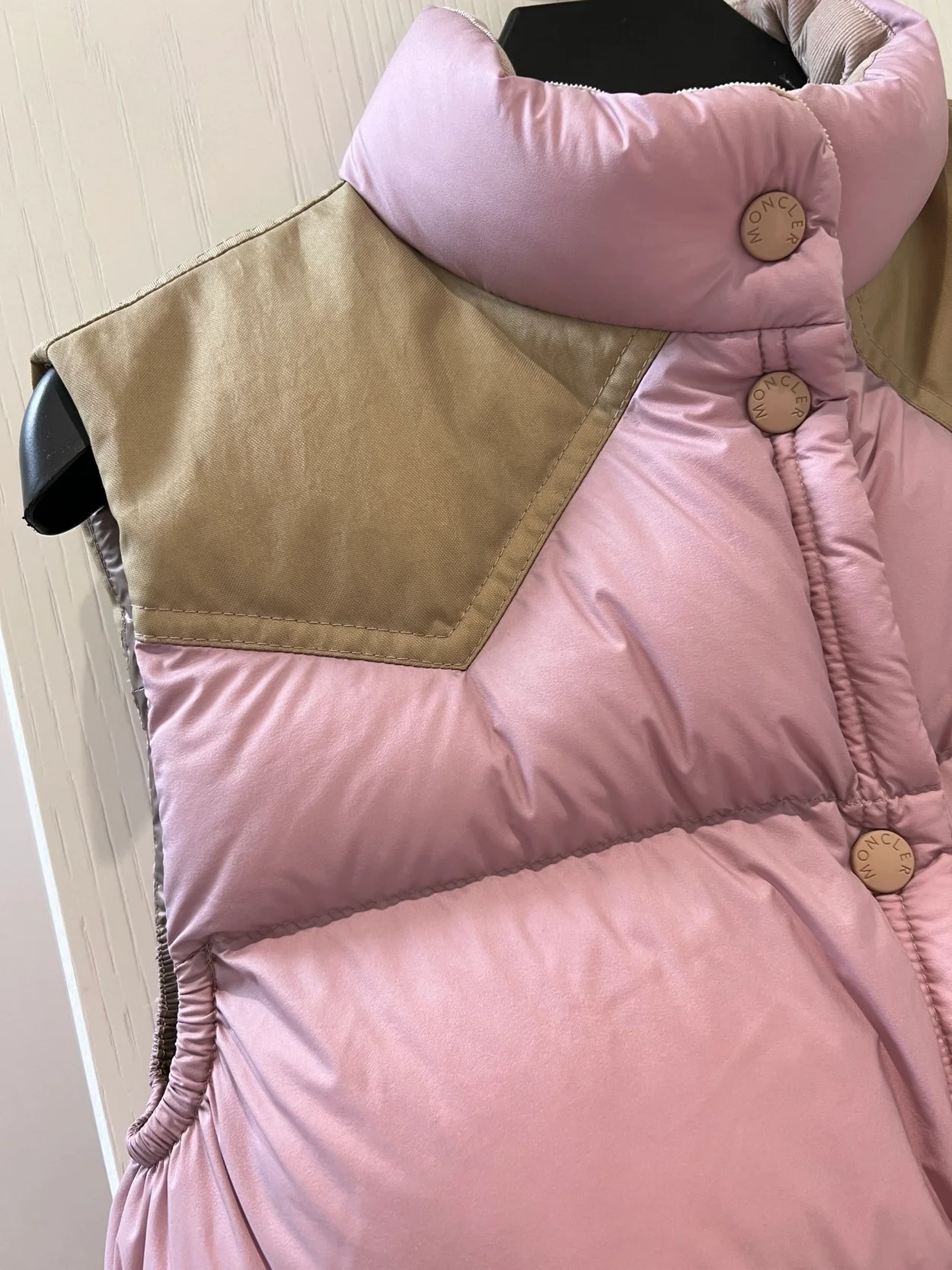 몽클레어 소라피스 다운 재킷