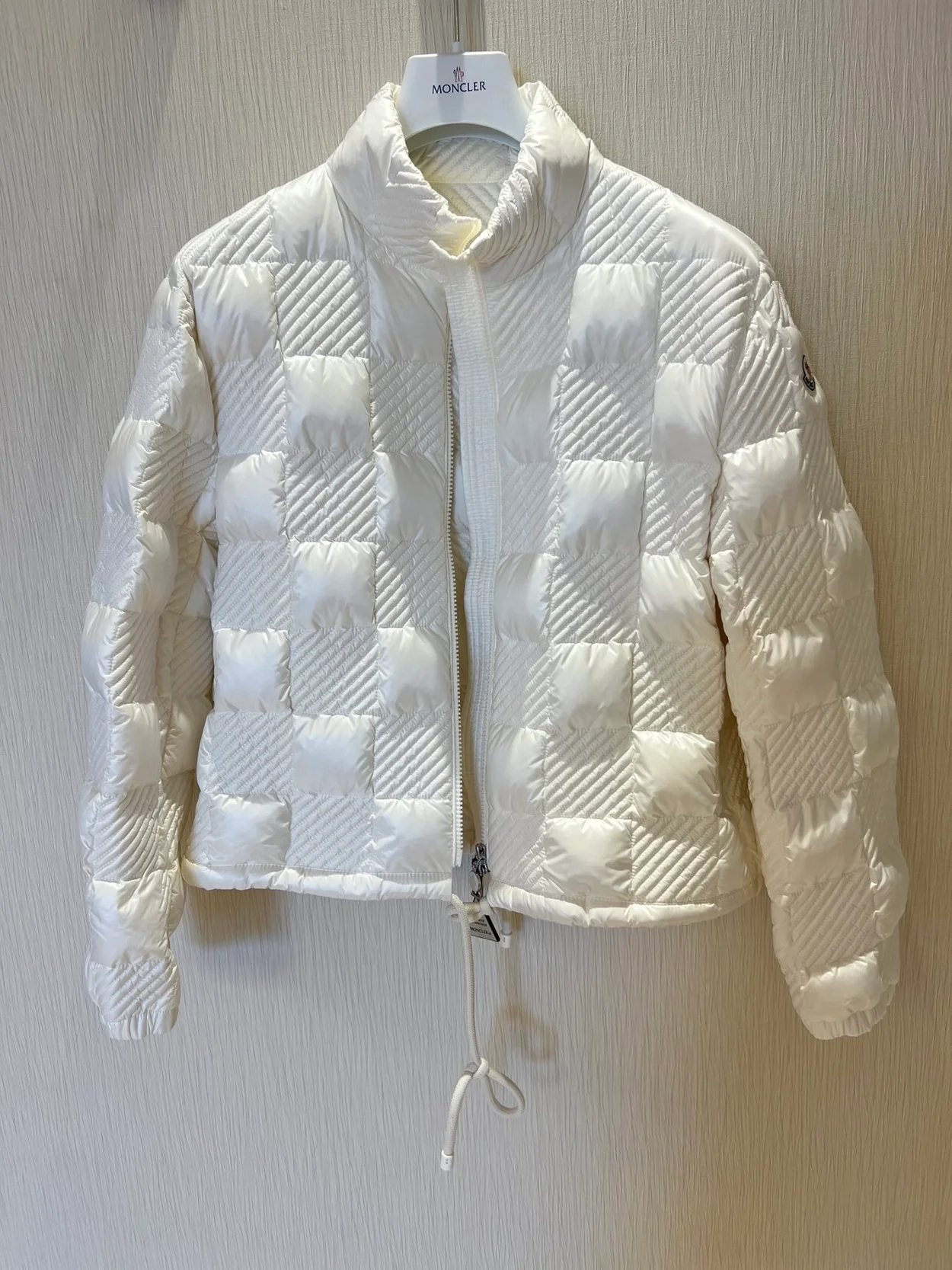 몽클레어 앤시 숏 다운 재킷 (2color)